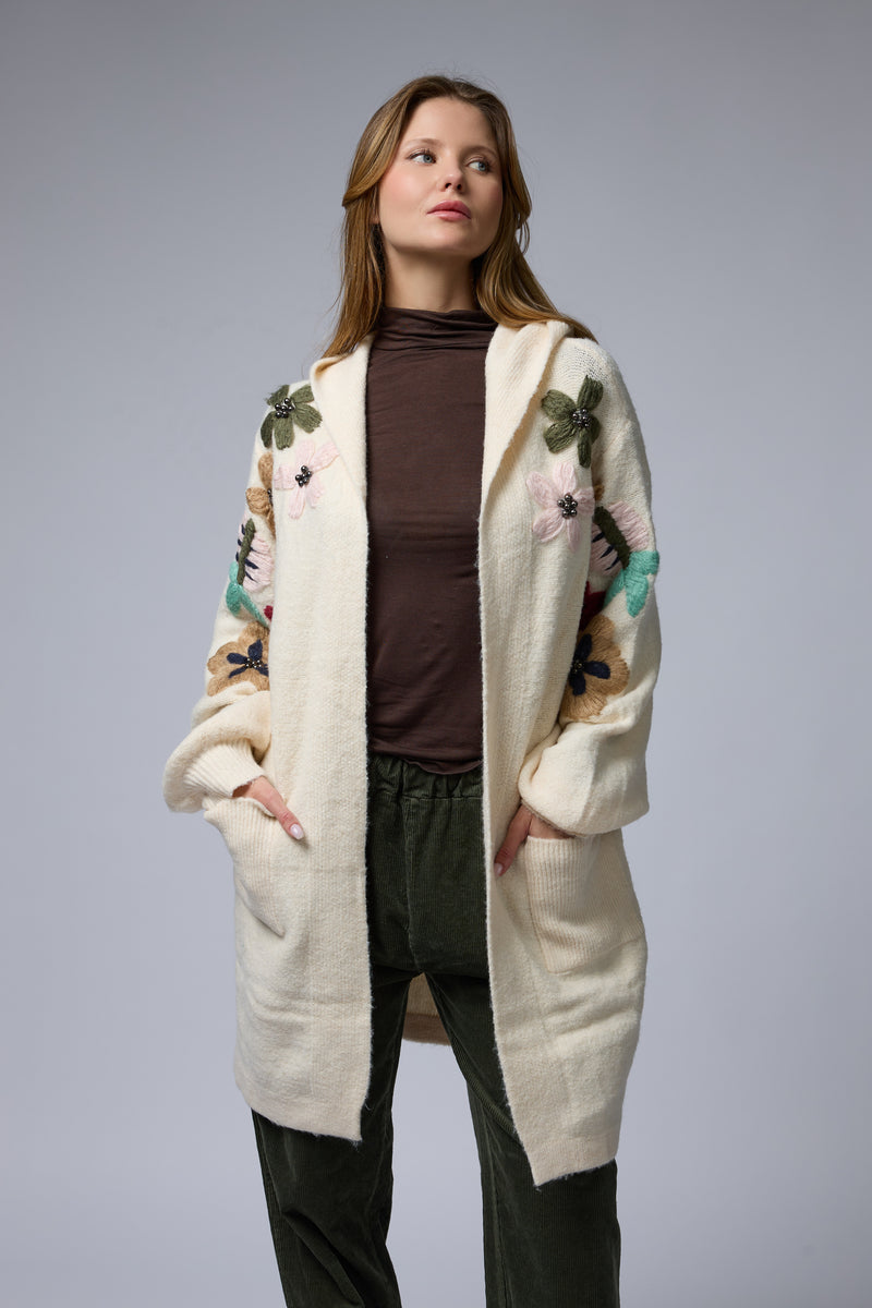 עליונית סריג רקמת פרחים