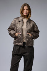 מעיל קווילט מעויין רחב