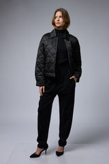 מעיל קווילט מעויין רחב