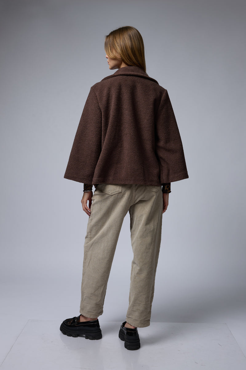 מעיל צמר כפתורי זהב גדולים