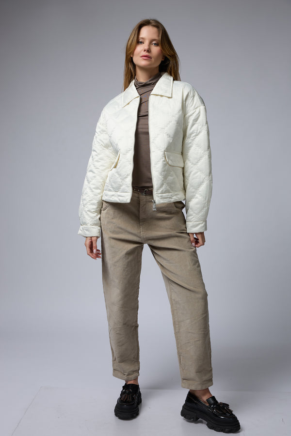 מעיל קווילט מעויין רחב