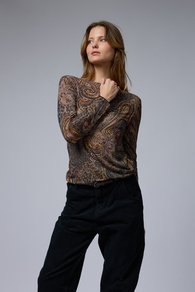 טופ דקיק מודפס