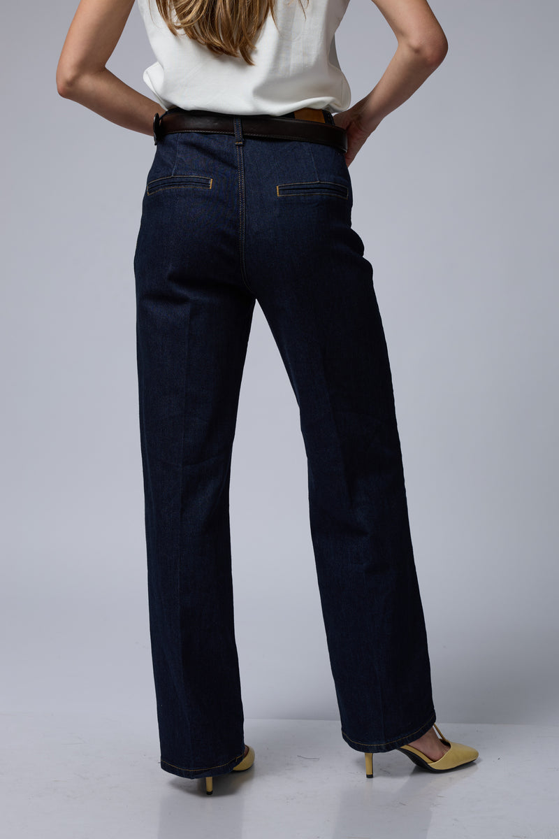 ג'ינס כהה רחב+חגורה