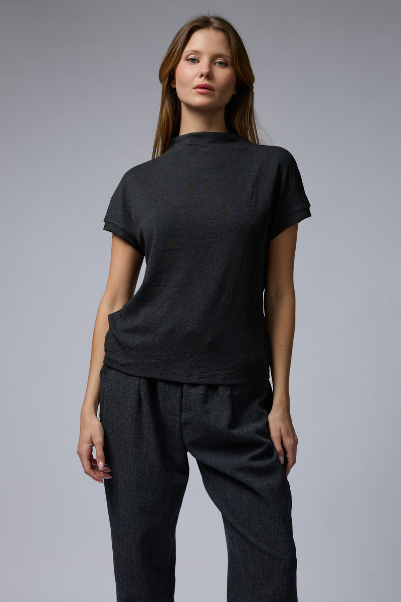 טופ חצי גולף לייקרה