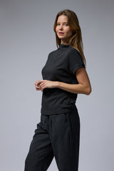 טופ חצי גולף לייקרה