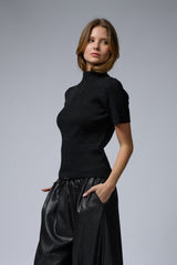 טופ ריב יהלומים חצי שרוול