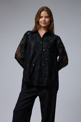 מכופתרת שילוב תחרה פרח