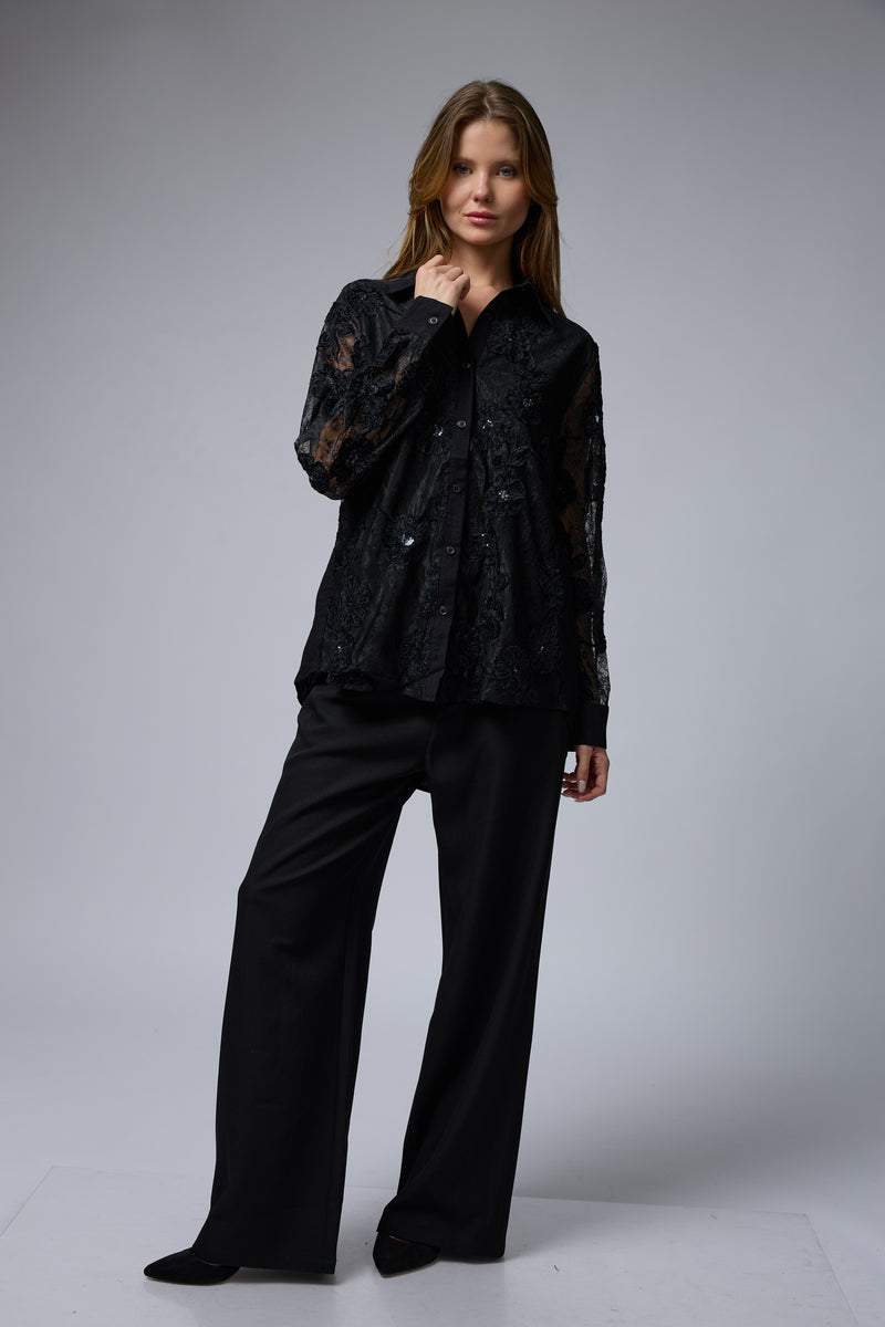 מכופתרת שילוב תחרה פרח