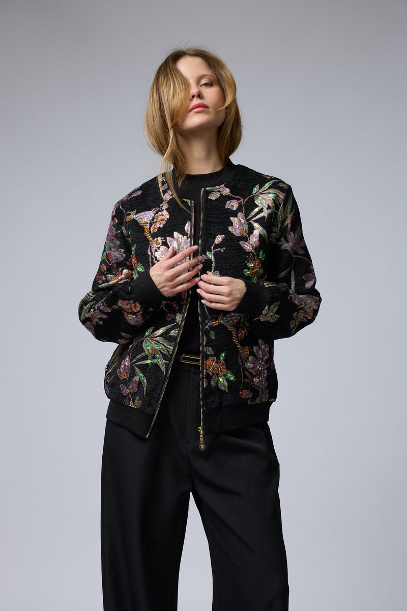 ג'קט רקמה ברוקרד אבנים