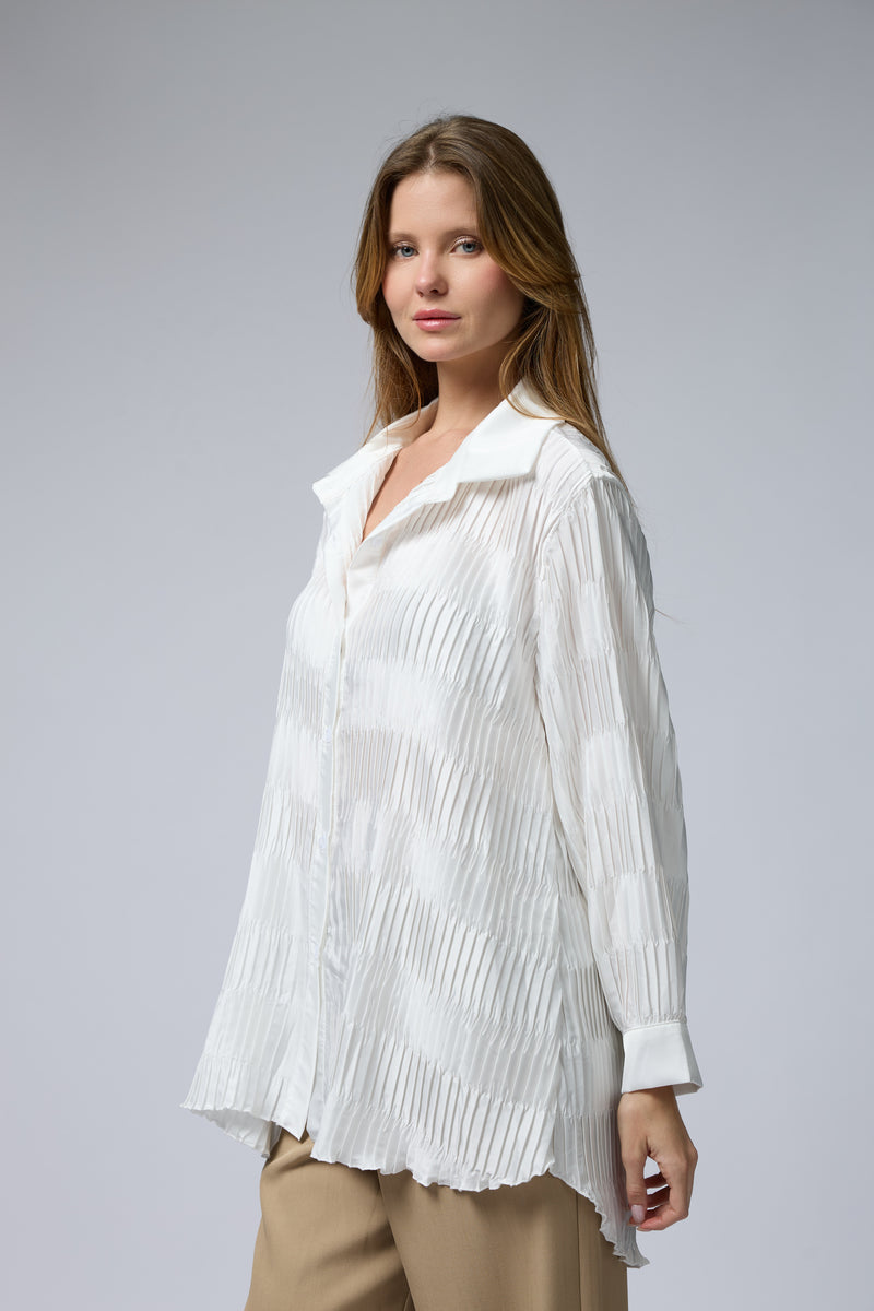 מכופתרת פליסה סאטן