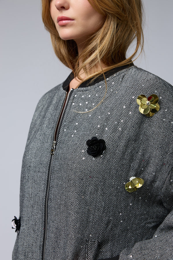 ג'קט פישגרייד פרחים