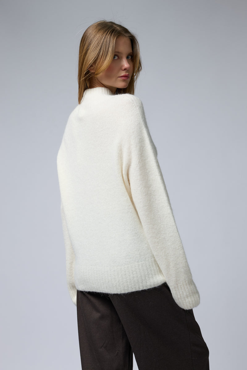 סריג חצי גולף אלפקה