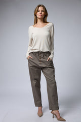 לייקרה V טופ