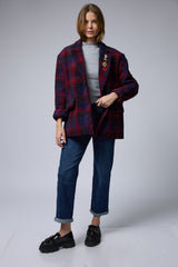 ג'קט משובץ סיכות זהב