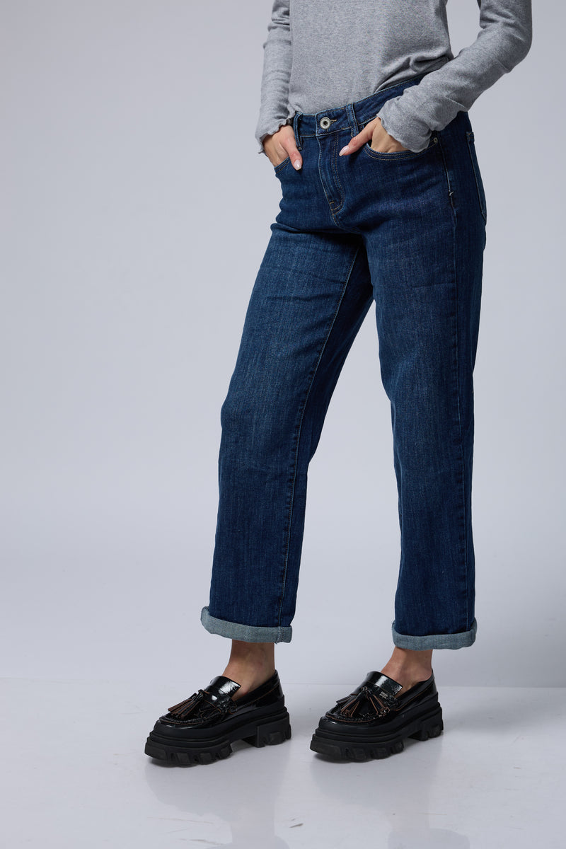 ג'ינס כהה קיפול