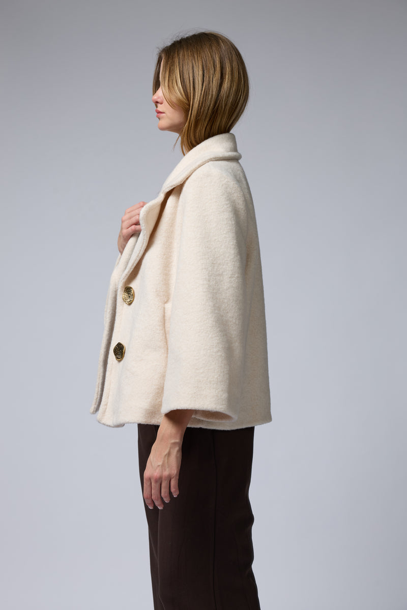 מעיל צמר כפתורי זהב גדולים