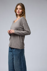 לייקרה V טופ