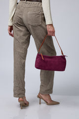 תיק קטן סוויד