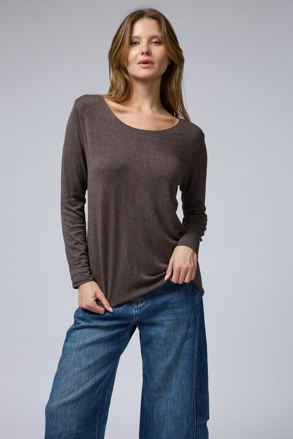 BELL טופ ניקי לייקרה