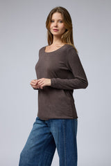 BELL טופ ניקי לייקרה