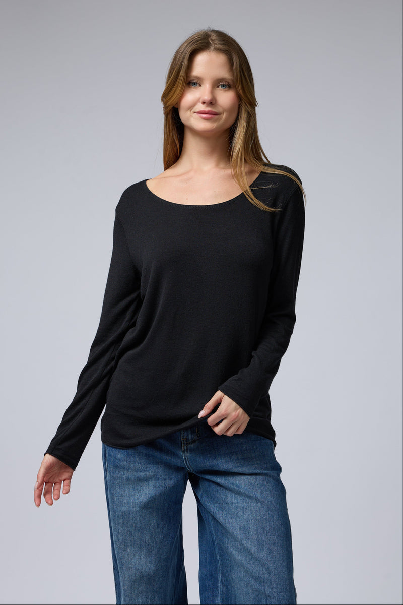 BELL טופ ניקי לייקרה