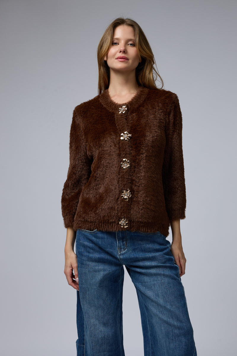 ג'קט פרוותי כפתור פרח